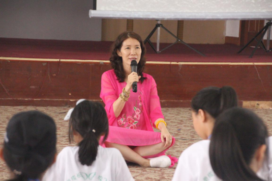 感恩、仁愛、快樂、信仰——爸媽在線第八屆《心靈成長 放飛夢想》夏令營開營啦！