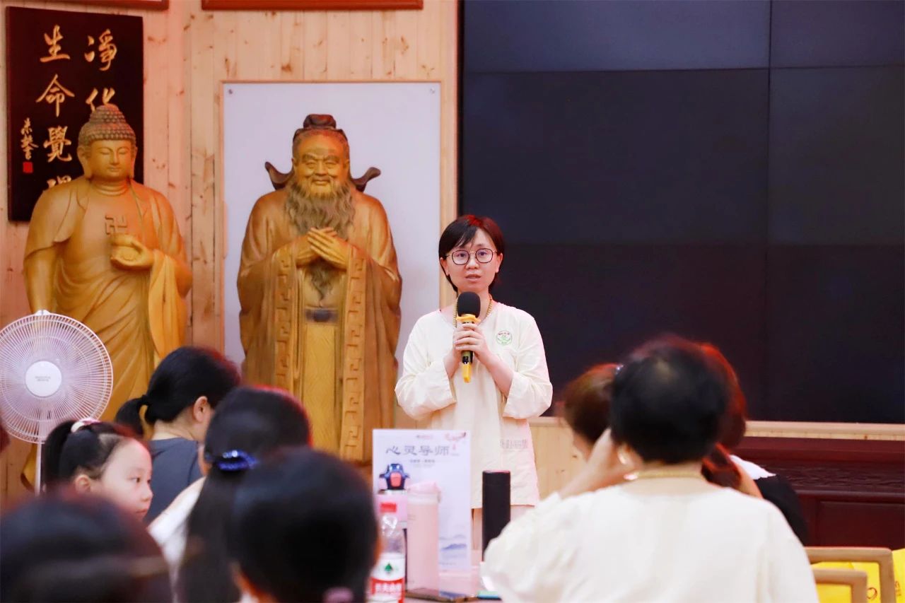 做最真實(shí)的自己，不要去做別人！