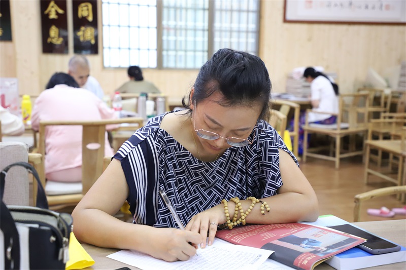 1729302786535983.jpg 4.jpg