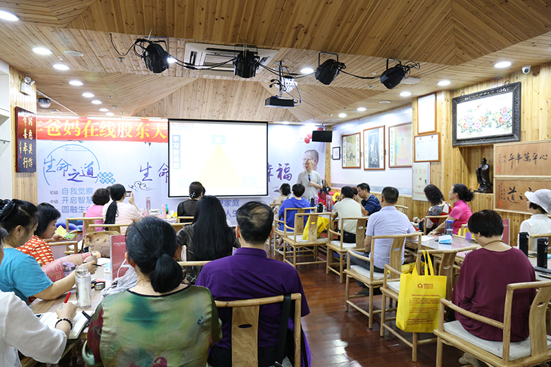 1731976942285611.jpg 1562581164350211.jpg