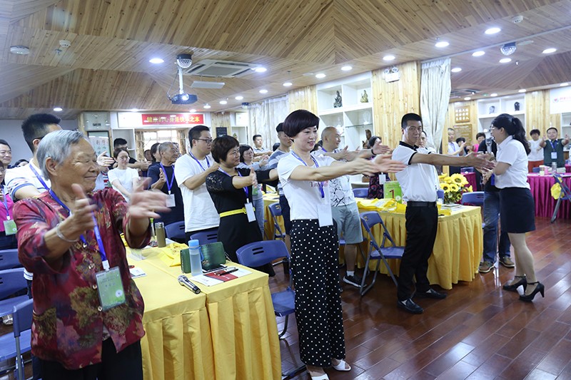 1731998002403294.jpg 1528018799484748.jpg