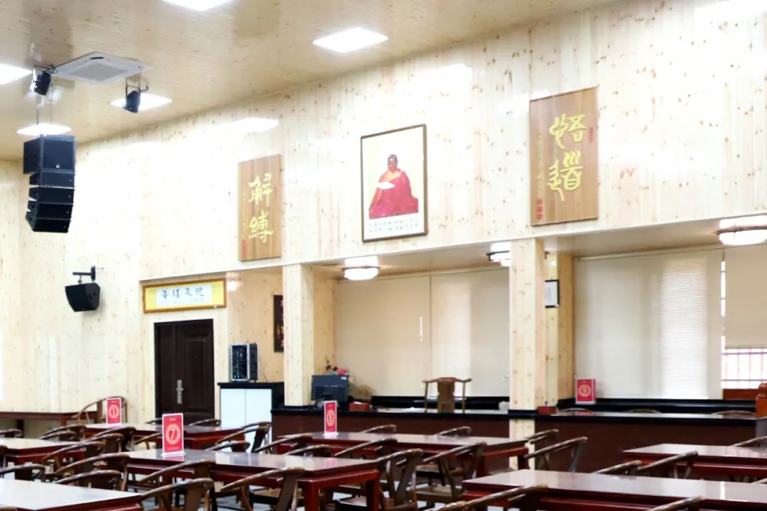 1751073032134224.jpg 1751073032134224.jpg